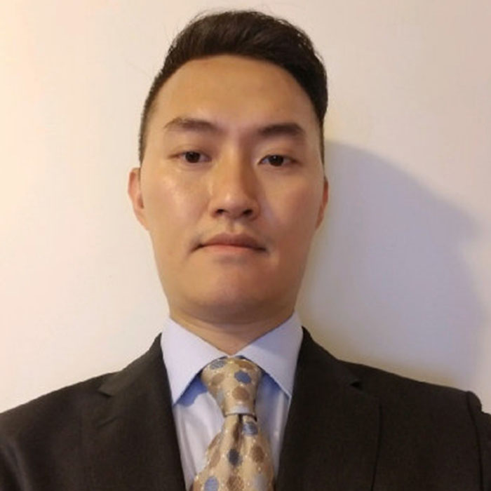 Jian Huang headshot